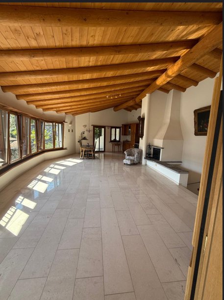 STUPENDA VILLA  A MORCOTE   ID 23512 4