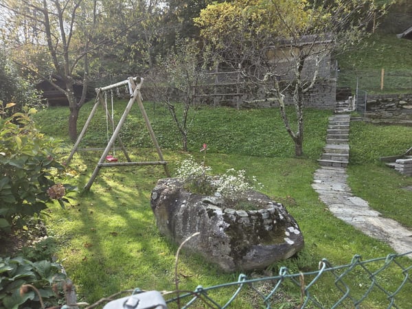 1 LOCALI A SOAZZA Affittasi appartamento di 1 locali(140 mq 13