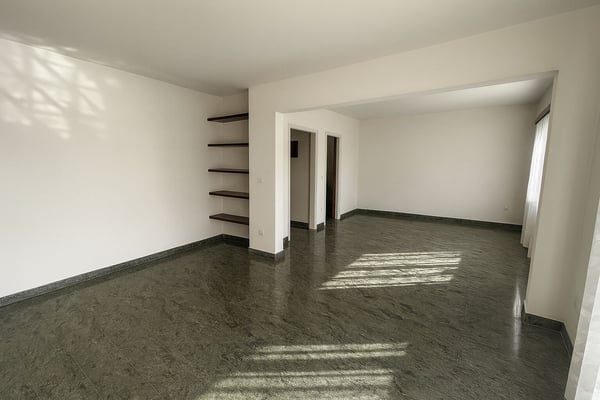 1.5 LOCALI CON GIARDINO - BIASCA, VALLONE 10