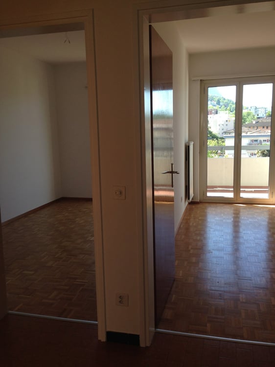 AFFITTASI A PREGASSONA 1.5 LOCALI ULTIMO PIANO 4