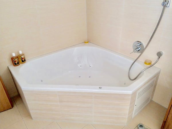 VILLA A ROVEREDO BACIATA DAL SOLE 6