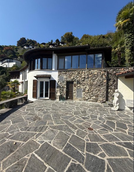 STUPENDA VILLA A MORCOTE ID 23512 11