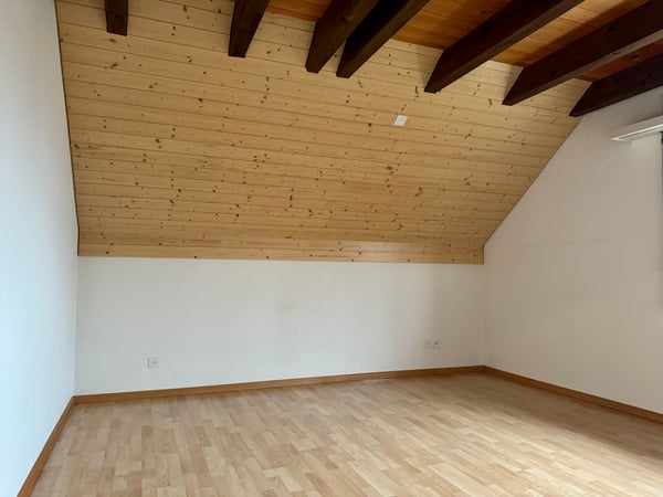 Nachmieter Gesucht 1.5 Zimmer Duplex Wohnung 5