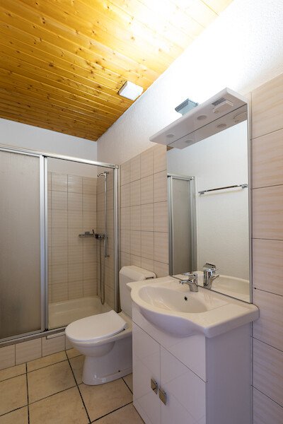 INTERA CASA BIFAMILIARE A SIGIRINO 12