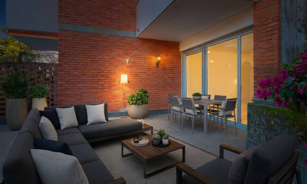 AMPIO 1.5 CON TERRAZZA PANORAMICA DI 60 MQ A LUGANO PARADISO 11