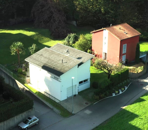 LUGANO-PORZA: UNIFAMIGLIARE DI OTTIMA PRESENTAZIONE 1