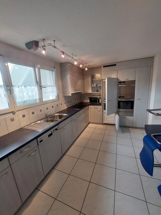 1.5 Zimmer Dachwohnung in Frick 2