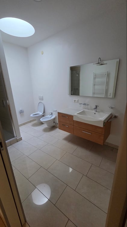 Casa contigua a Muzzano con vista lago 3