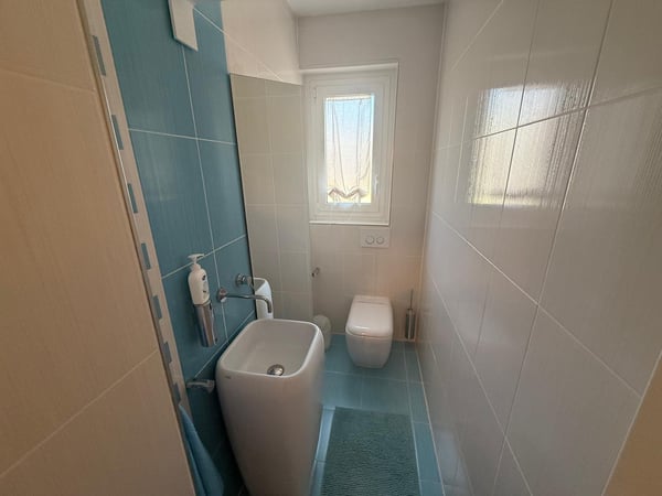 Luminoso appartamento a Ponte Capriasca con piscina ID 23946 7