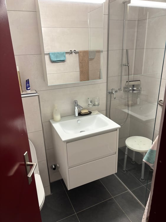 1.5 Zimmer Wohnung zu vermieten (Aktuell unter Renovation) 2