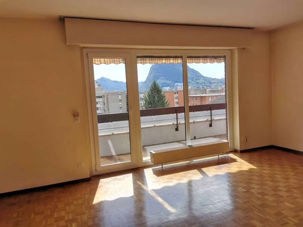 Lugano, privato vende 1 e ½ locali con 1 balconi 1