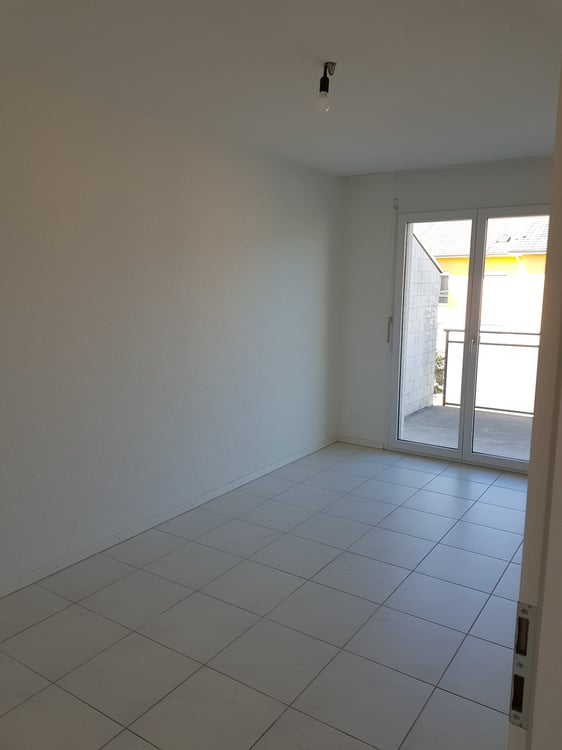 1 1/2-Zimmer-Dachwohnung mit spezieller Raumhöhe 1