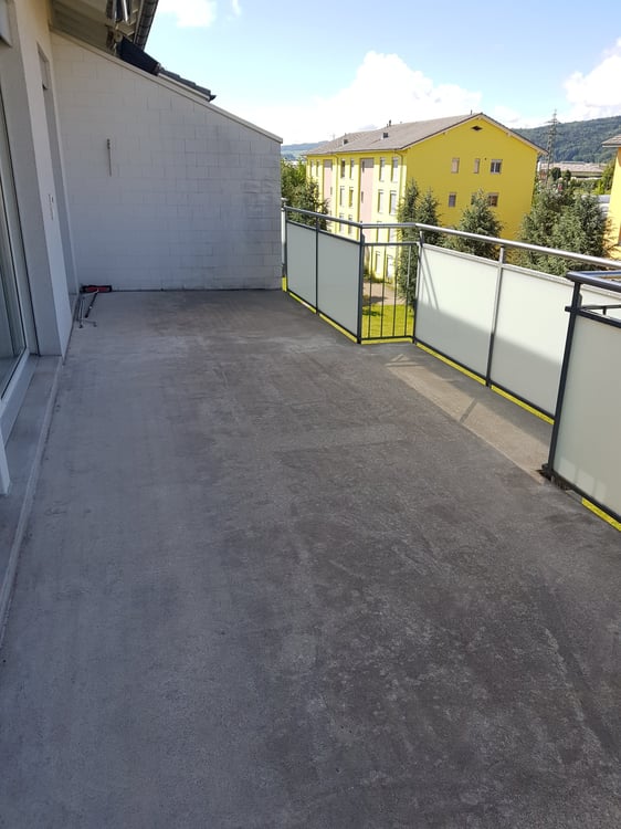 1 1/2-Zimmer-Dachwohnung mit spezieller Raumhöhe 2