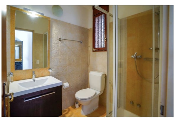 MONOLOCALE a MELIDE con PARZIALE VISTA LAGO ID 22070 11