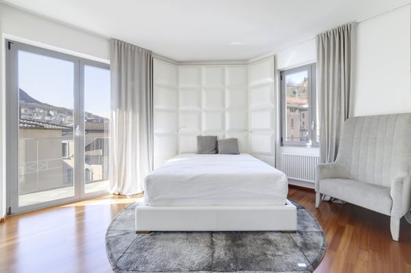 1.5 LOCALI DI PRESTIGIO A LUGANO 12