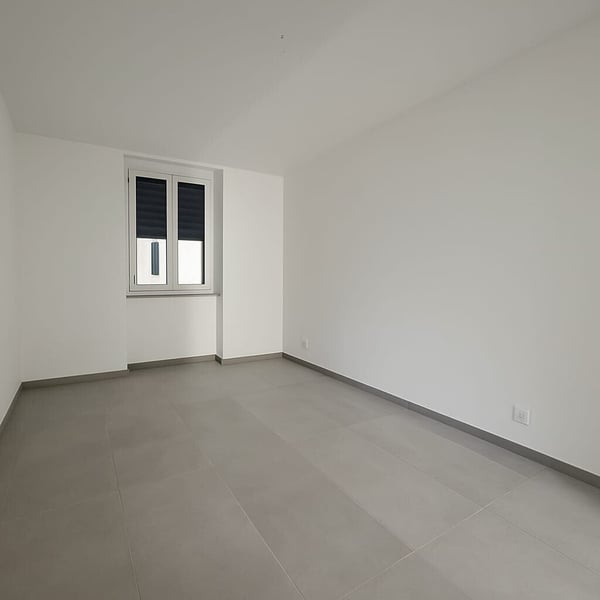 APPARTAMENTO RINNOVATO DI 1.5 LOCALI A STABIO 2