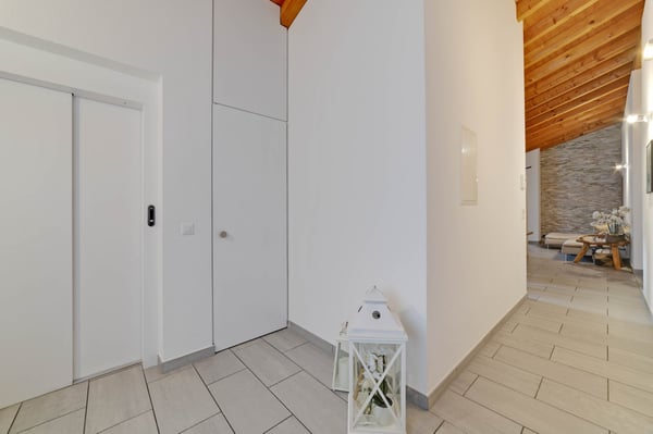 LUMINOSO ATTICO DI 1.5 LOCALI A SANT ANTONINO 3