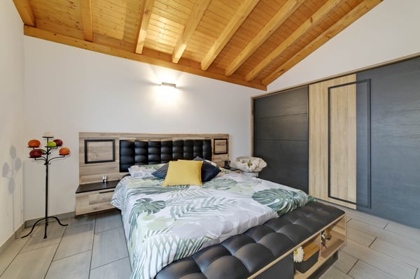 LUMINOSO ATTICO DI 1.5 LOCALI A SANT ANTONINO 6