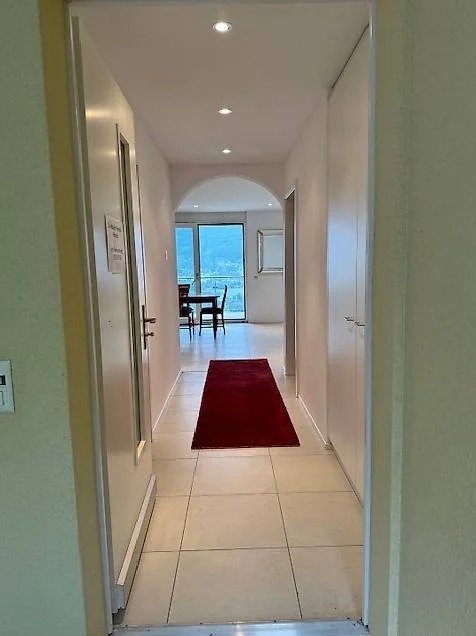 Affittasi/Vendesi appartamento con piscina e vista lago 4