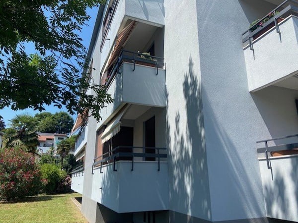 APPARTAMENTO 1.5 LOCALI ULTIMO PIANO A MORBIO INFERIORE 3