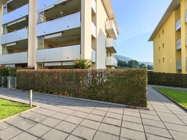 1.5 con ampio giardino 1