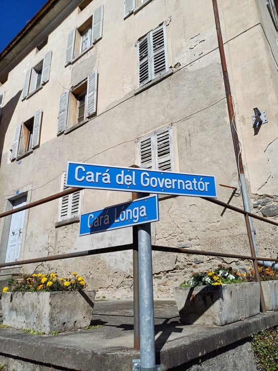 PALAZZINA A SOAZZA - ID 24013  Vendesi a Soazza, 8