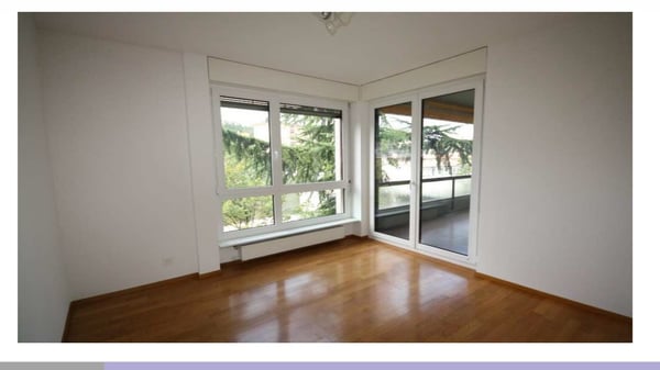 1.5 locali con posteggio in autorimessa in zona centrale 4