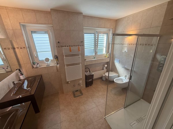 Luminoso appartamento a Ponte Capriasca con piscina ID 23946 10