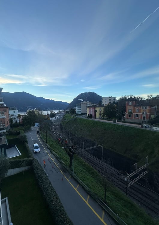 STRATEGICO 1.5 LOC. A LUGANO CON VISTA LAGO  ID 23625 3