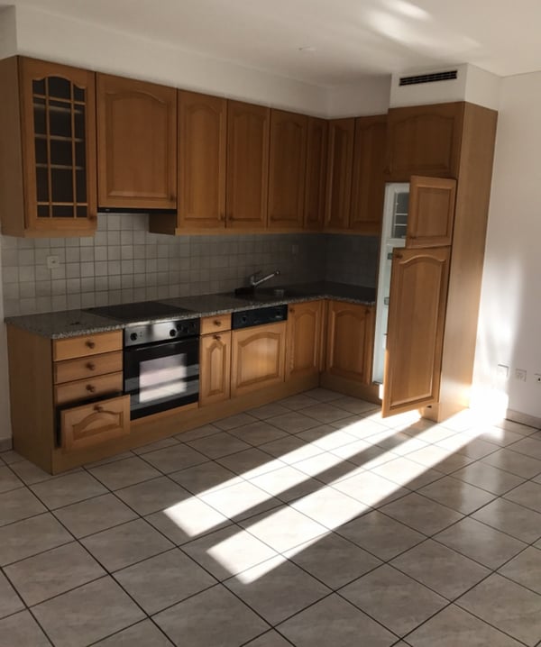 Appartamento con caminetto in casa bifamiliare 1