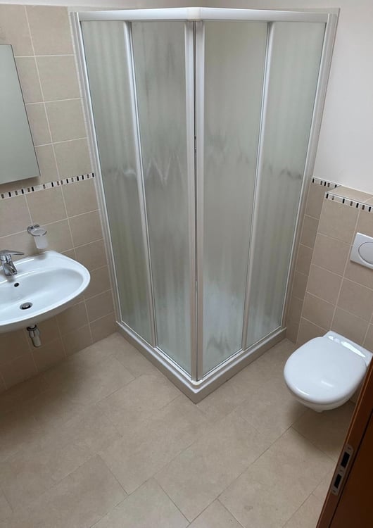 NUOVO PREZZO! -AMPIO 1.5 LOC. A CHIASSO ID 23606 2