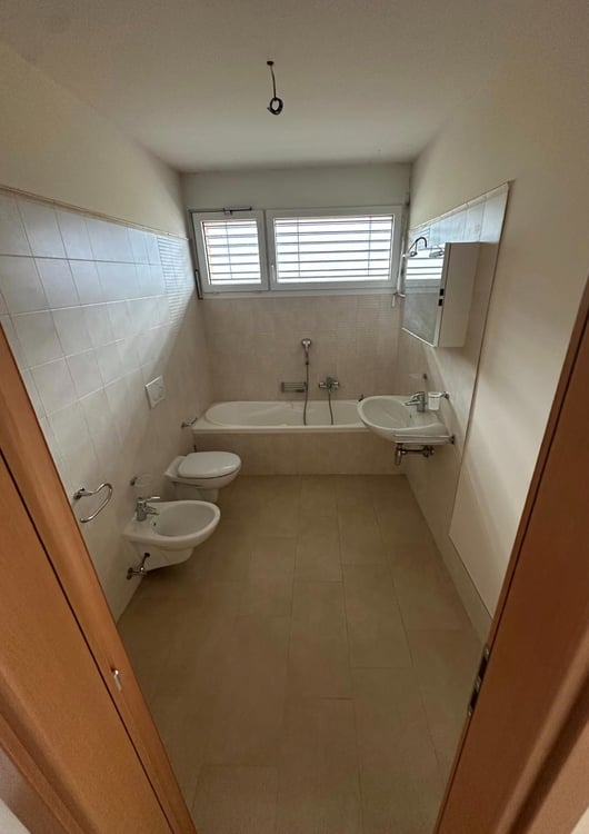 NUOVO PREZZO! -AMPIO 1.5 LOC. A CHIASSO ID 23606 7