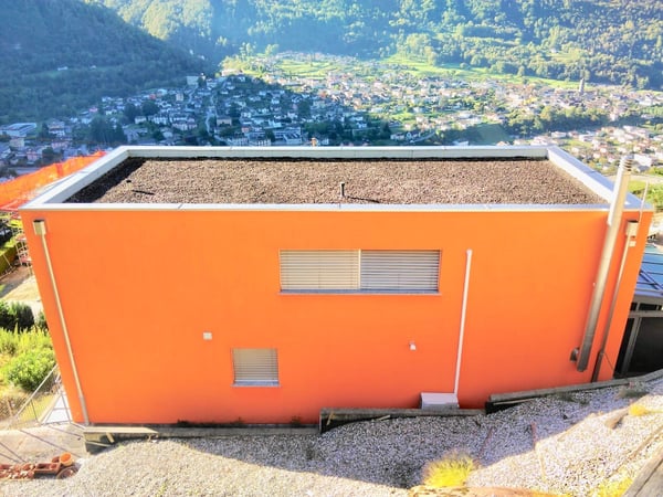 VILLA A ROVEREDO BACIATA  DAL  SOLE 13