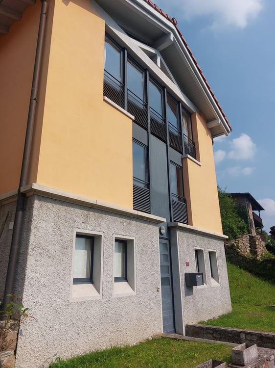 Casa indipendente nel grazioso nucleo di Aranno (Malcantone) 1