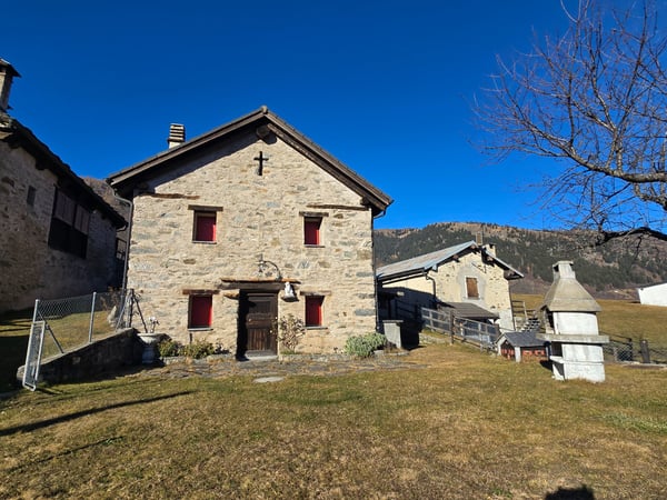 Schönes Bauernhaus in den Bergen mit Zugang & Garten 3