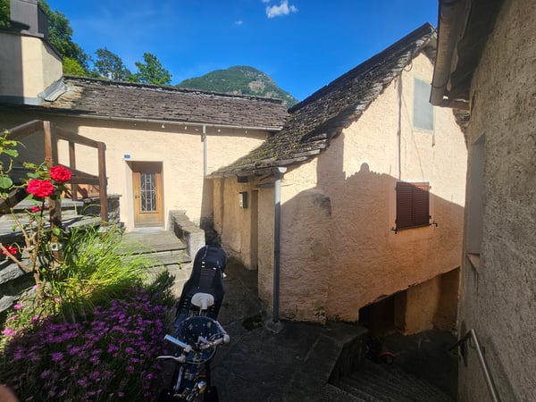 affitasi casa a cavergno per uso vario 2