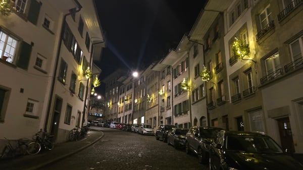 Dachgeschosswohnung Nydeggstalden zur vermieten 2