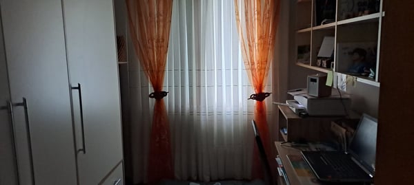 Vendesi casa in Via Campagna, Faido. 5