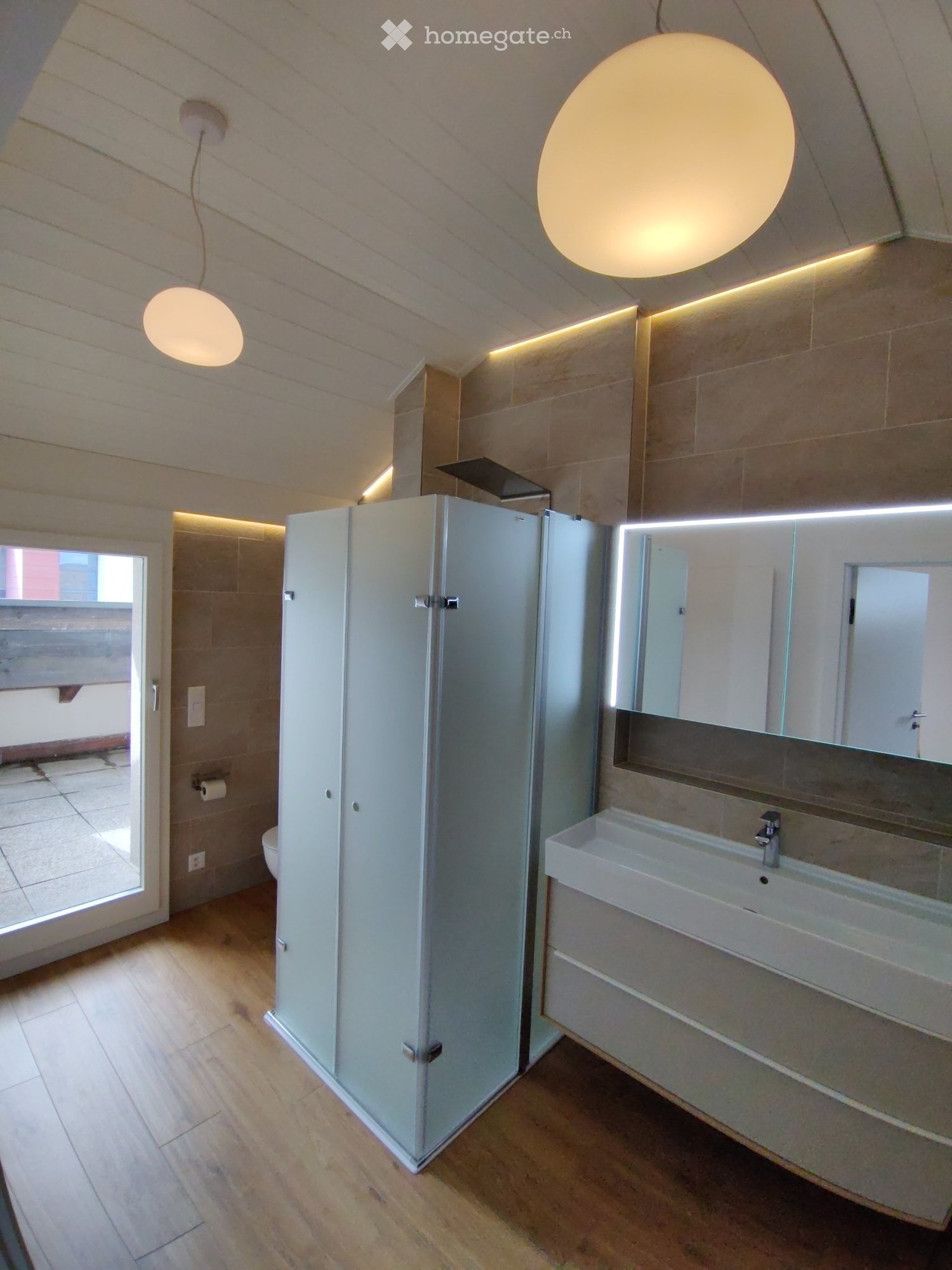 Immobilie in St. Niklausen Lu - Charmante 4.5-Zimmer-Maisonette-Wohnung in Udligenswil - Bild 2