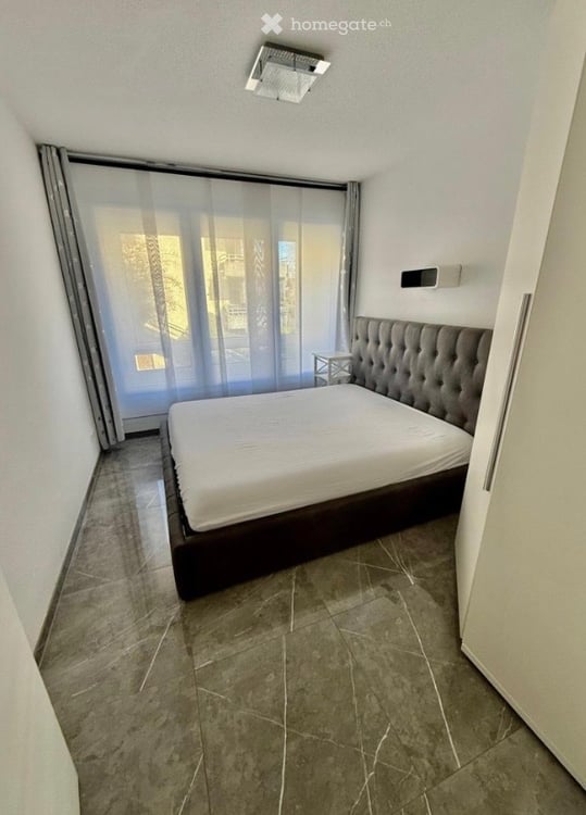 Luxuriöse 3.5-Zimmerwohnung an ruhiger Lage in Ipsach 8