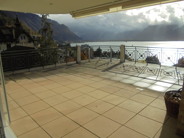 Lumineux duplex avec vue exceptionnelle avec grande terrasse 2