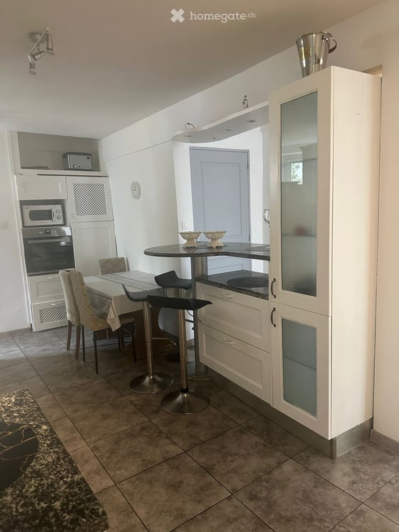 Recherche de repreneur Appartement 5.5 pièces, 2ème étage 2