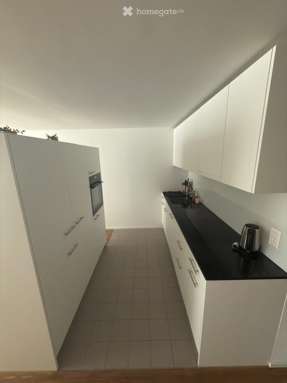 Möblierte Neubau-3.5-Zimmer-Wohnung (84,1 m²) mit Balkon 2
