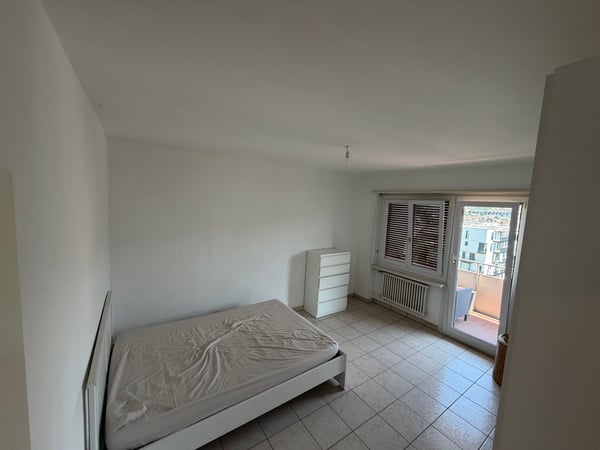 Cerco SUBENTRANTE appartamento di 2.5 locali VACALLO (CH) 9