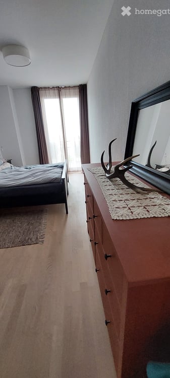 grosse 3 1/2-Zimmerwohnung, möbiliert, Seenähe 4