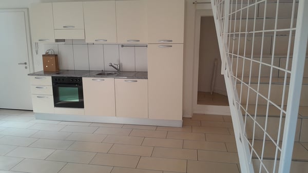 Nachmieter für 2,5 Zimmer Wohnung in 6855 Stabio, inkl. PP 5