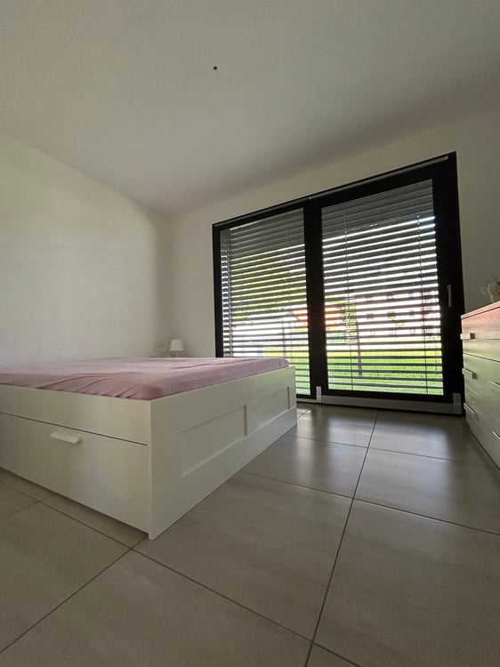 Appartamento 3.5 locali con giardino privato a Pollegio 2