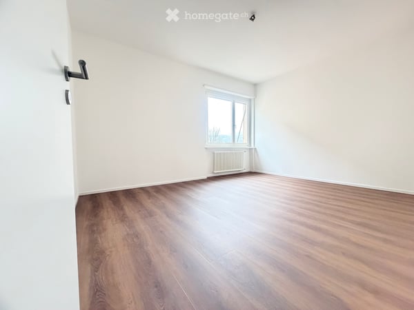 3.5 Mendrisio Rinnovato al primo piano con ascensore 5