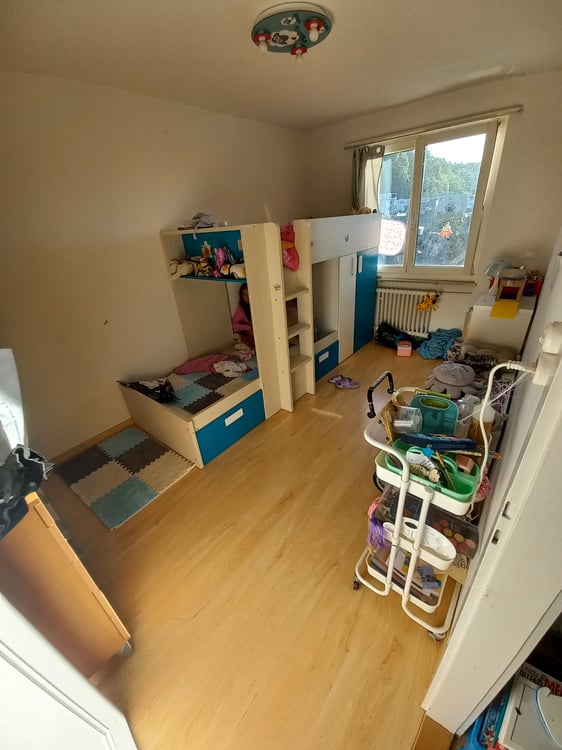 Nachmieter für sonnige 4.5 Zimmer Wohnung 4
