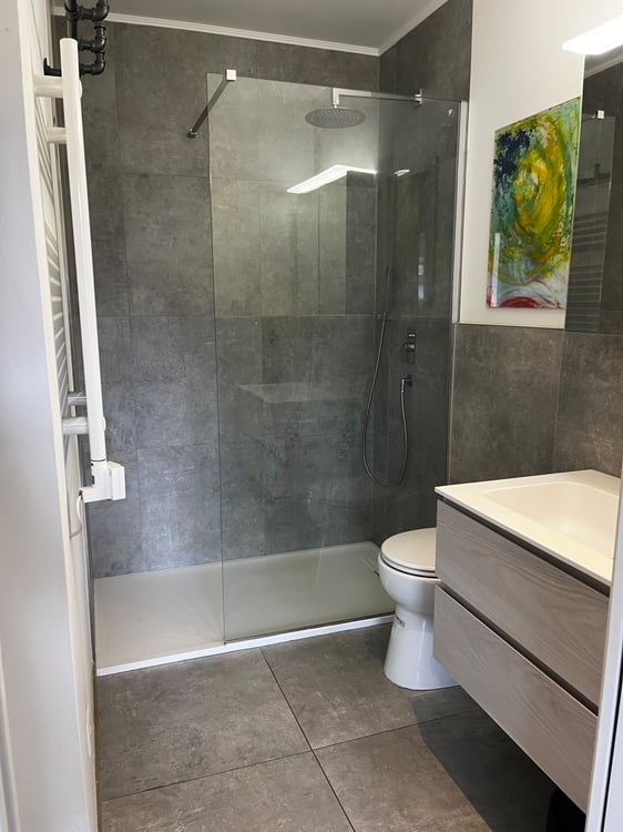 Charmantes 1,5-Zimmer-Studio  / Grazioso studio 5